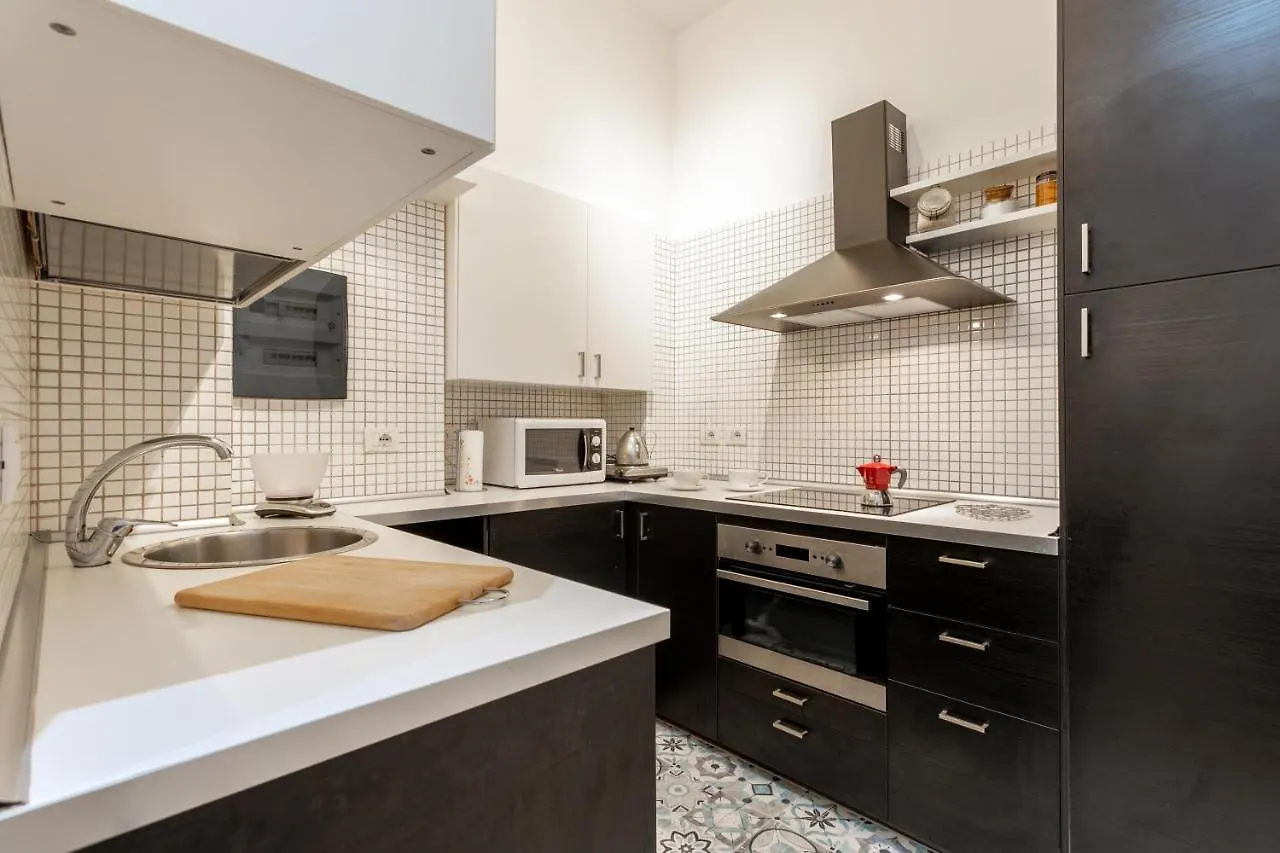 Co99 - Modern Two Bedrooms Apartment In Castello Cova Mailand